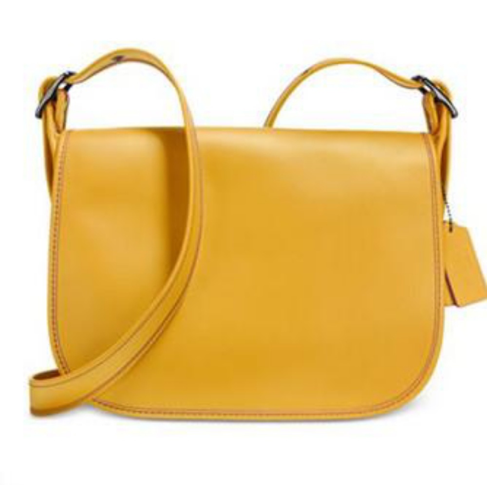 Coach SADDLE BAG IN GLOVETANNED LEATHER